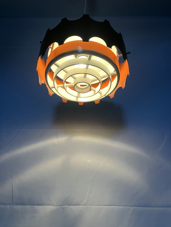 Image 1 of Lampada a sospensione vintage realizzata da VEB Leuchtenwerk nella DDR