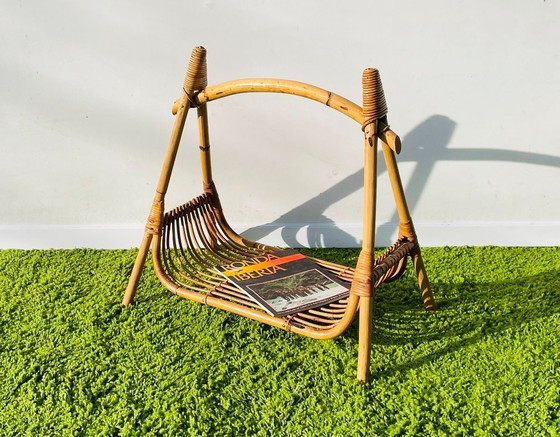 Image 1 of Rattan magazine rack ~ Vintage 50s ~ Newspaper rack