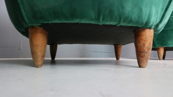 Image 1 of Pair of velvet armchairs in the style of Gio Ponti, Italy 1940s