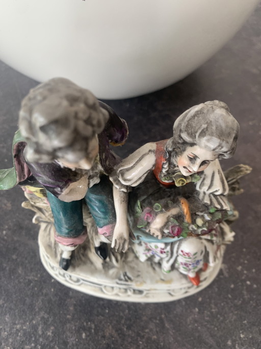 figurine en porcelaine – decoratieve objecten (photo 2 of 12)