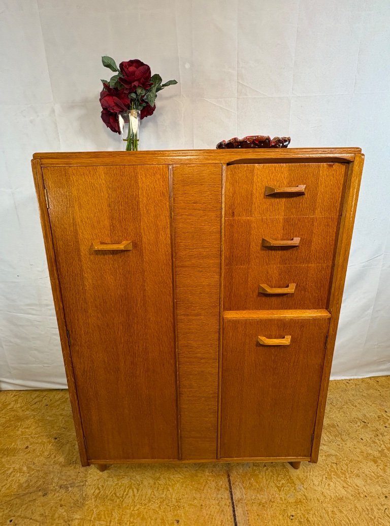 Mid-Century Retro Vintage Oak Compactum Gentleman’s Wardrobe by G Plan E. Gomme c.1950–1960 Gold Stamp • Space-Saving Design