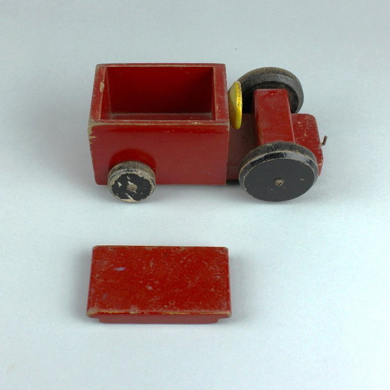 Image 1 of Ko Verzuu (1901-1971) - ADO - Modello Trattore 647 - 1936