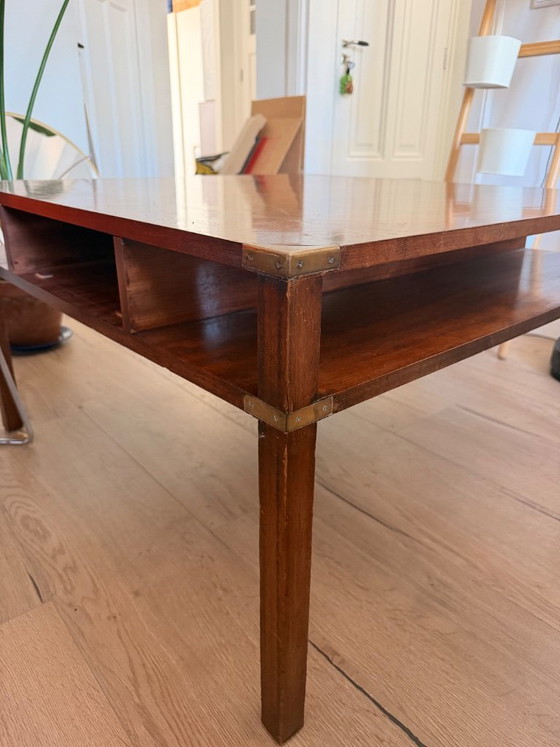 Table basse militaire vintage – Bois et laiton – Environ 100 x 100 cm – Tables basses, Wood (photo 6 of 11)