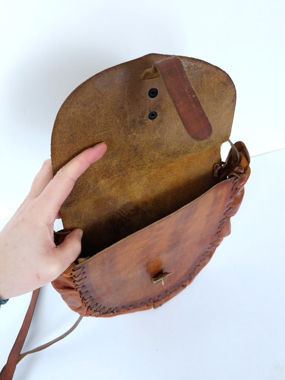 Image 1 of Vintage handtas van bruin leer met reliëf: handgemaakte boho schoudertas