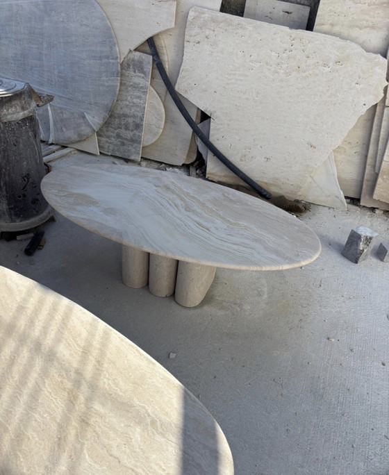 Image 1 of Tavolino da caffè in travertino beige