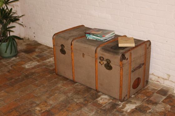 Antique Trunk – Storage cabinet, Metal, Wood (photo 5 of 9)