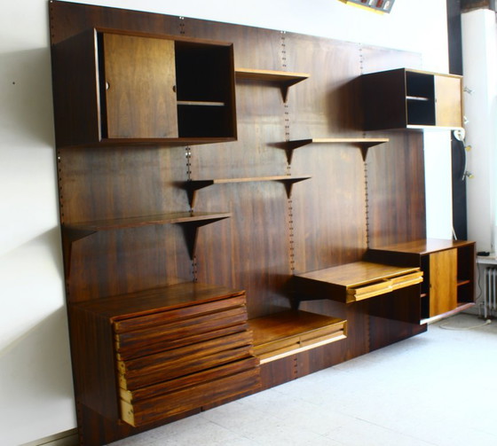 Mueble de pared en palisandro, de Poul Cadovius para Cado, Dinamarca. – Estanterías de pared, Wood (photo 16 of 17)