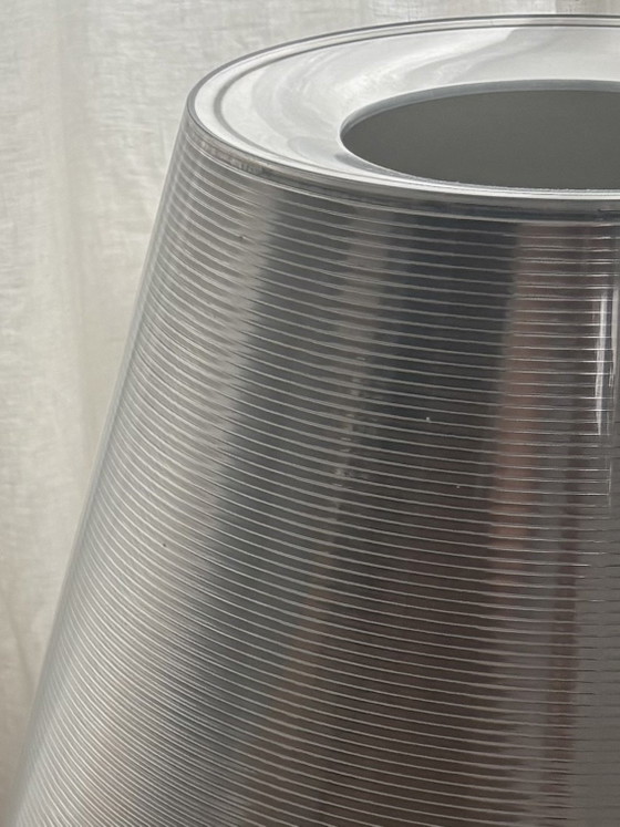 2x Flos KTribe 2 Lámparas de mesa – Metal (photo 5 of 5)