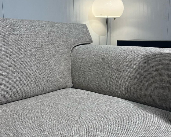 Image 1 of NEU GEPOLSTERT Design auf Lager Bloq Ecksofa Ecru