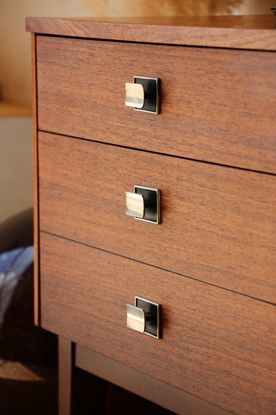Image 1 of Vintage ladekast van teak en zebrano: elegantie uit de jaren 60