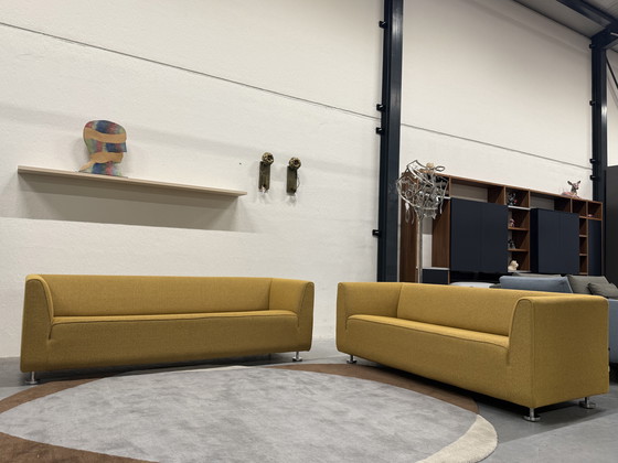 Image 1 of 2 Sofás Gelderland 4800 de 2,5 y 3 plazas, tela Brema color miel