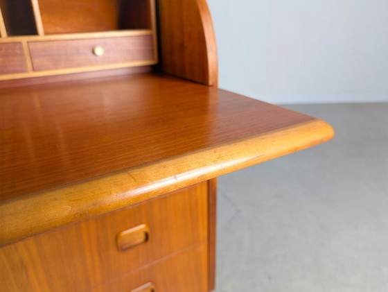 Image 1 of SMI Egon Ostegaard, cassettiera segretaria di metà secolo, in teak vintage