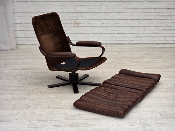 Image 1 of Anni '70, poltrona girevole danese di Georg Thams, in pelle marrone.