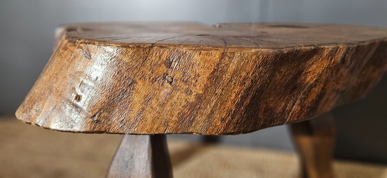 Image 1 of Mesa auxiliar de tronco de árbol macizo