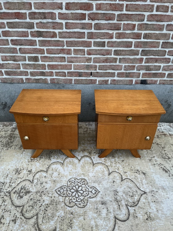 Ensemble de 2 tables de chevet vintage du milieu du siècle – Tables de nuit, Wood (photo 3 of 9)