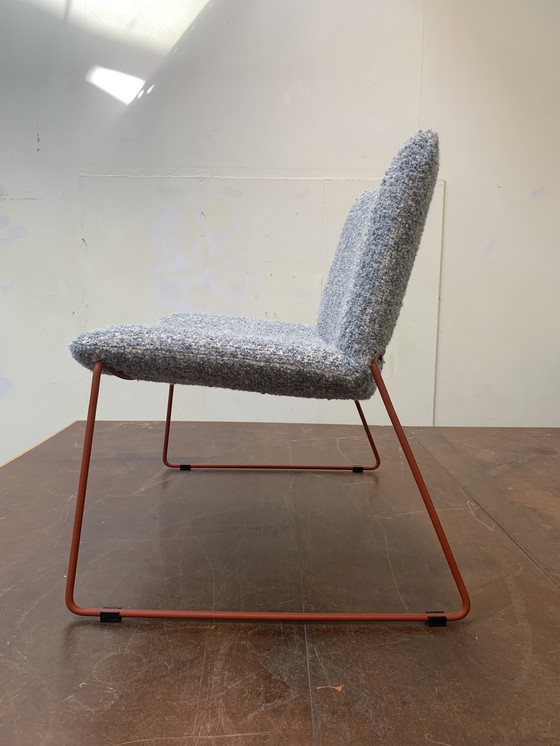 Image 1 of Sedia di design restaurata – Lana bouclé e acciaio inossidabile