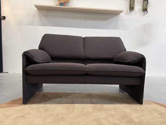 Image 1 of Leolux Bora Beta 2-Sitzer-Sofa, Stoff Tiempo braun