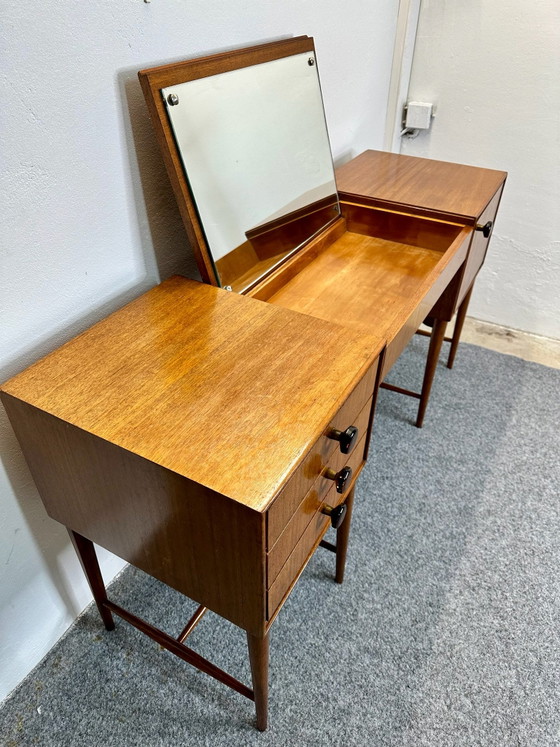Tocador de teca de diseño danés Mid Century, años 60, Adolphsen & Søn, Cómodas, Madera, Marrón (foto 12 de 15)