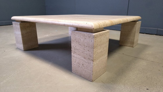 Image 1 of Table basse en travertin, années 1970, Italie