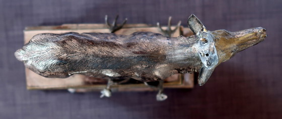 Image 1 of Antieke metalen hertenklok - Decoratief vintage uurwerk (2C07A)