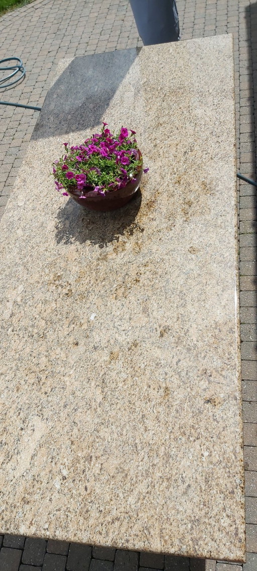 Mesa de comedor/jardín de granito