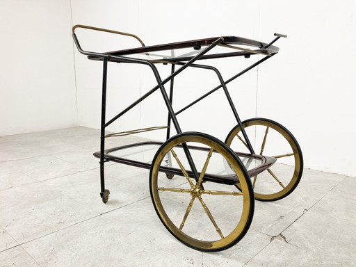 Chariot de service Cesare Lacca