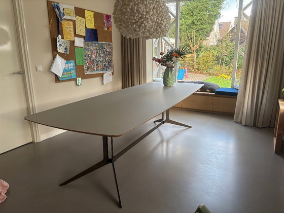 Image 1 of Mesa de comedor de lujo 280 x 110 cm