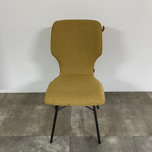 Nevio set van 4 – Bert Plantagie, eetkamerstoelen, Plastic, Textile (photo 2 of 5)