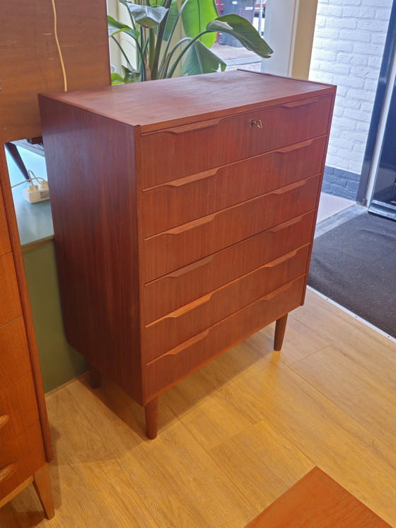 Image 1 of Vintage Deense Ladekast Ladekastje Kast Dressoir 