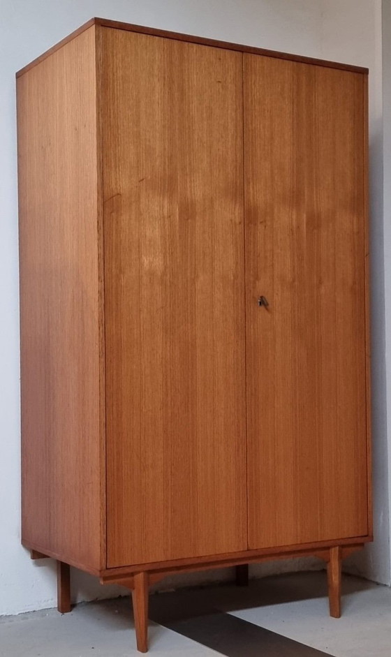 Image 1 of Armadio di metà secolo