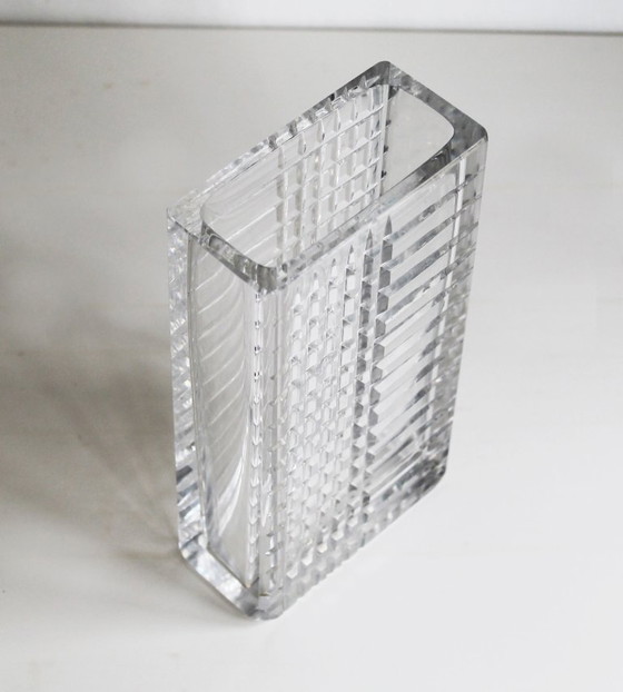 Image 1 of Skulpturale Blumenvase aus den 1960er Jahren – Modernistische Architekturform