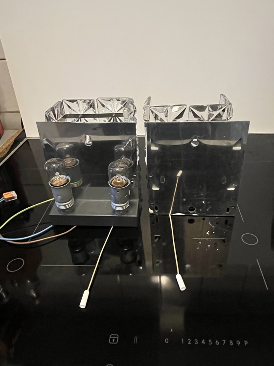 Image 1 of Een paar Kinkeldey nachtlampjes uit het midden van de 20e eeuw.