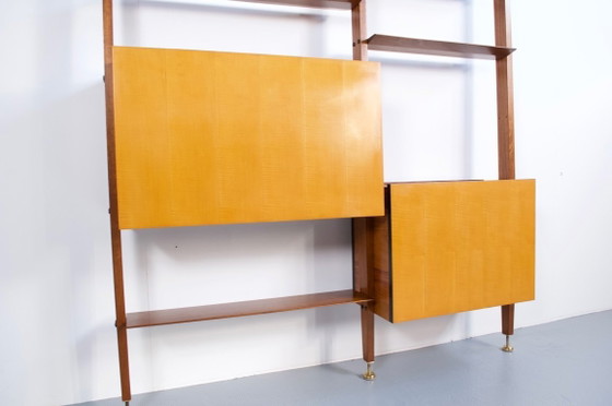 Image 1 of ITALIAANSE MODULAIRE VLOER- EN PLAFONDPLANKENSET VAN PALISSANDERHOUT, JAREN 60