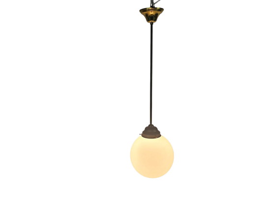 Image 1 of Giso Gispen - hanglamp  - opaalglas - messing - 3e kwart 20e eeuw 