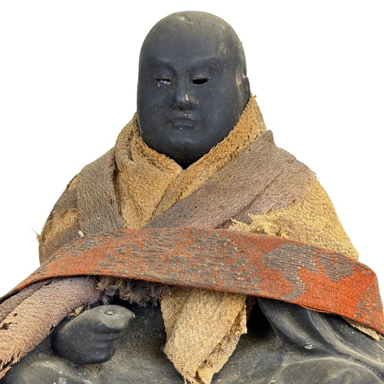 Antieke Japanse Nichiren Daishonin – Meiji – circa 1870–1900 – Beeldhouwkunst, Wood, Textile (photo 3 of 11)