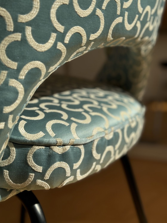 Image 1 of EERO SAARINEN. Per Knoll International. Quattro sedie da conferenza Saarinen, modello 72, anni '50.