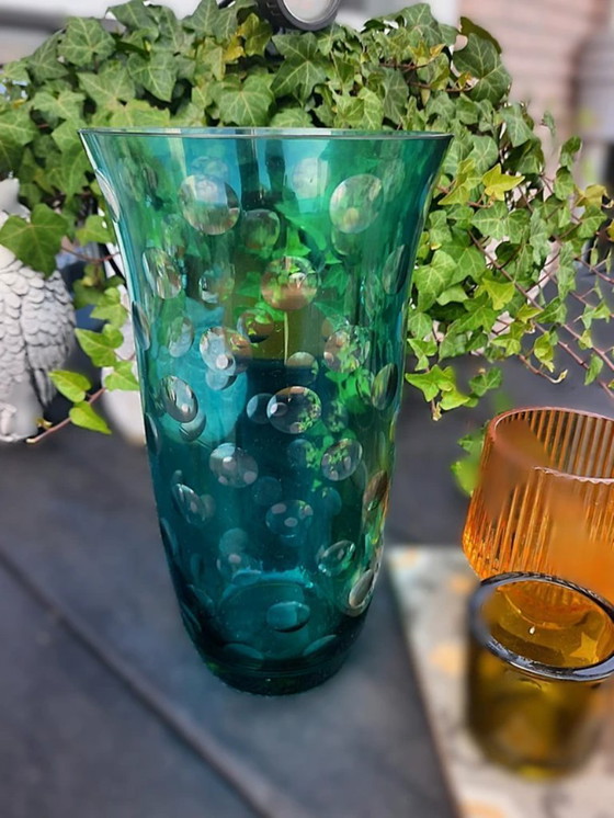 Image 1 of (W014) Vaso vintage in vetro artistico a pois turchesi: fascino bohémien di metà secolo!