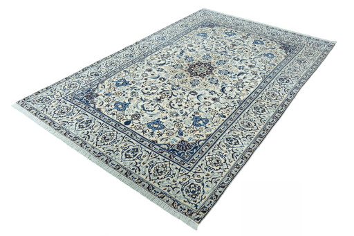 Hand-knotted Nain 9la With Silk - 308 X 205 Cm