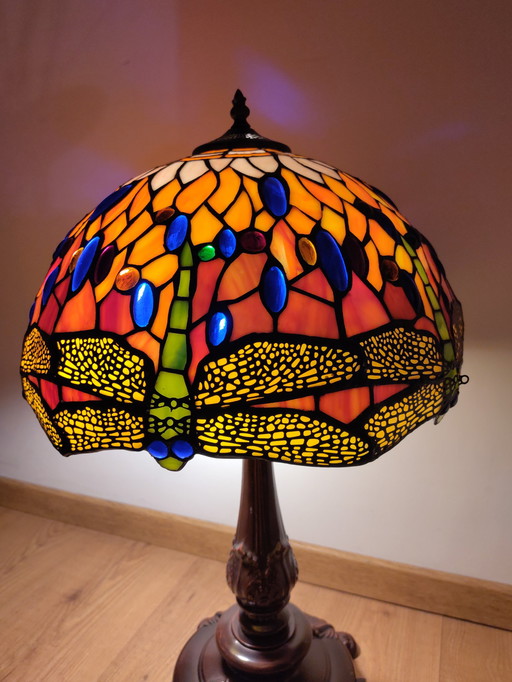 Lamp Met Libelles in Tiffany Stijl