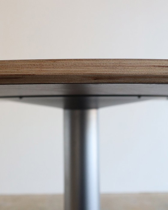 Image 1 of Tavolo rotondo vintage Fritz Hansen di Vico Magistretti