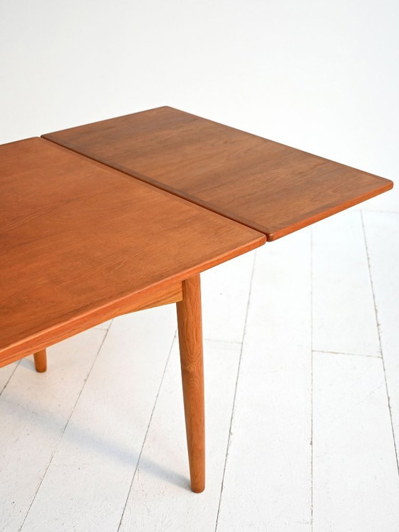 Image 1 of Extendable dining table in teak and oak, Danish design 1960s