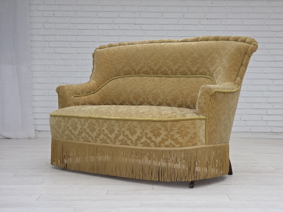 Image 1 of Sofá danés de dos plazas de los años 50, terciopelo verde/Honing Furniture