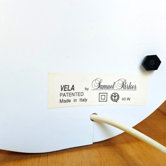 Image 1 of Lámpara de sobremesa italiana modernista de acrílico blanco Vela de Samuel Parker