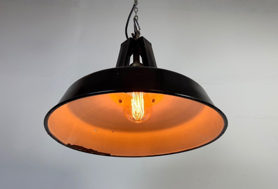 Image 1 of Industriële Franse zwarte emaille hanglamp van MAZDA, jaren 60