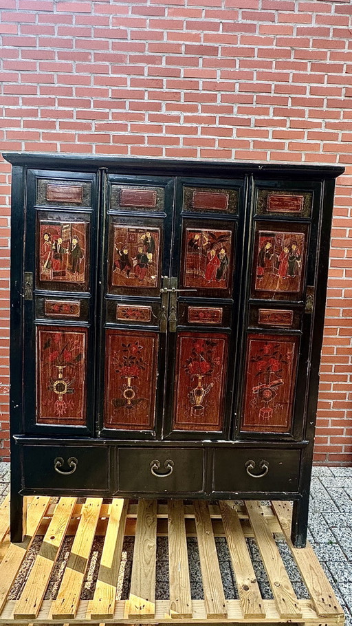 Handgemaakte Chinese Lakkast – Met Rijke Historie (2e Eigenaar) – ladekasten, Wood (photo 2 of 8)