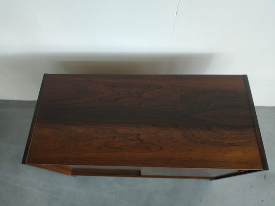 Image 1 of Buffet/armoire murale vintage danoise des années 1970 en palissandre avec portes coulissantes