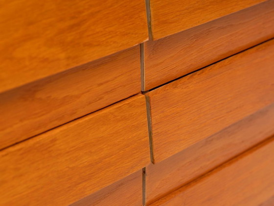 Commode tchèque vintage U-453 par Jiří Jiroutek, 1960, placage de chêne, 110 × 45 × 77 cm – Other (photo 10 of 10)