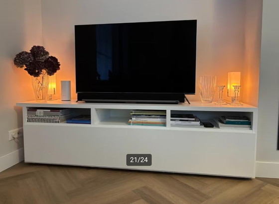 Image 1 of Mobile TV ad angolo / credenze, design italiano, marca: giellesse