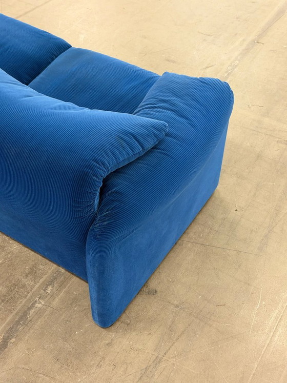 Canapé 2 places Cassina Maralunga | Bleu | Vintage – Canapés d'angle, Textile (photo 9 of 11)