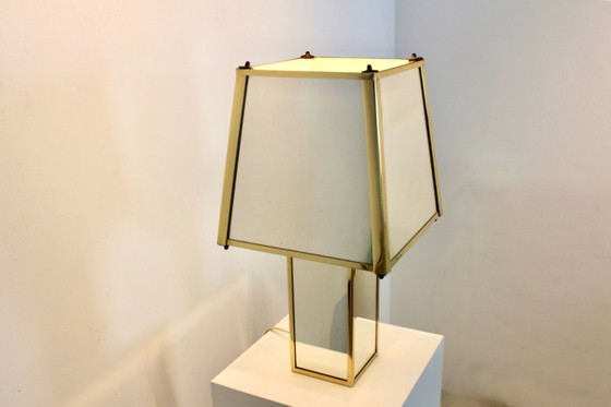 Lampada da tavolo geometrica in ottone e specchio, Belgio, anni '70, Lampade da tavolo, Hollywood Regency (foto 6 di 11)